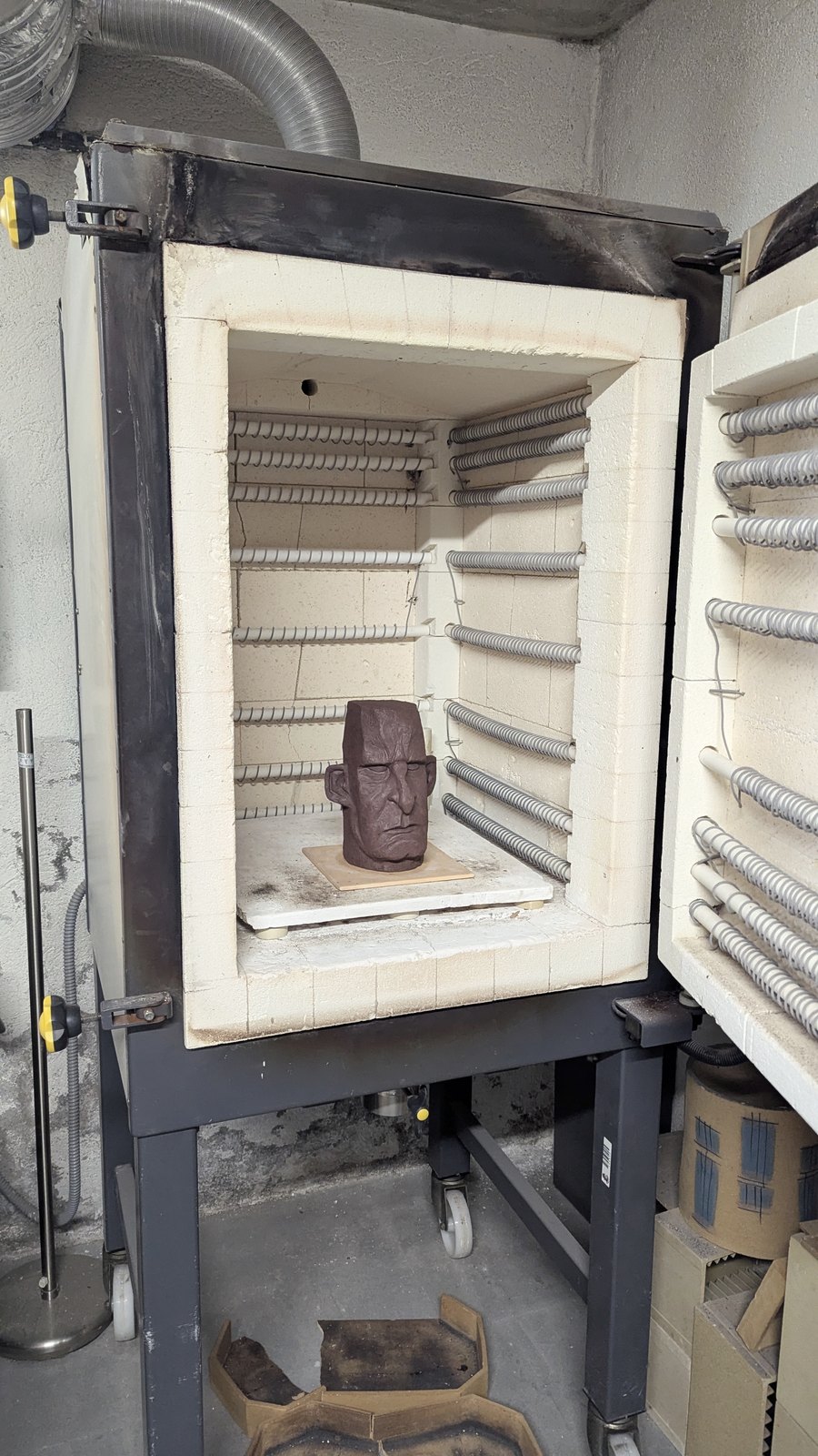 Expressive Head – image 13